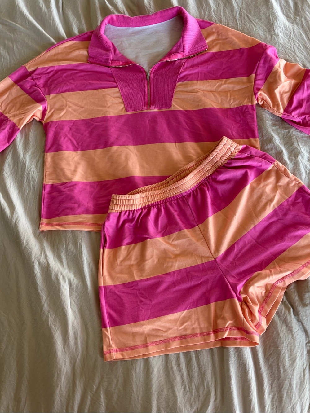 Women’s Short Sleeve Stripe Tee & Shorts Set - Pink & Peach